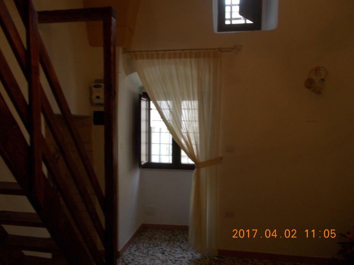 Вилла A Casa Di Monia Феллине Экстерьер фото
